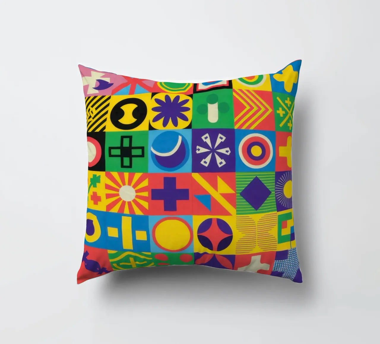 Matrice di piastrelle cromatiche cuscino da Reds Jays