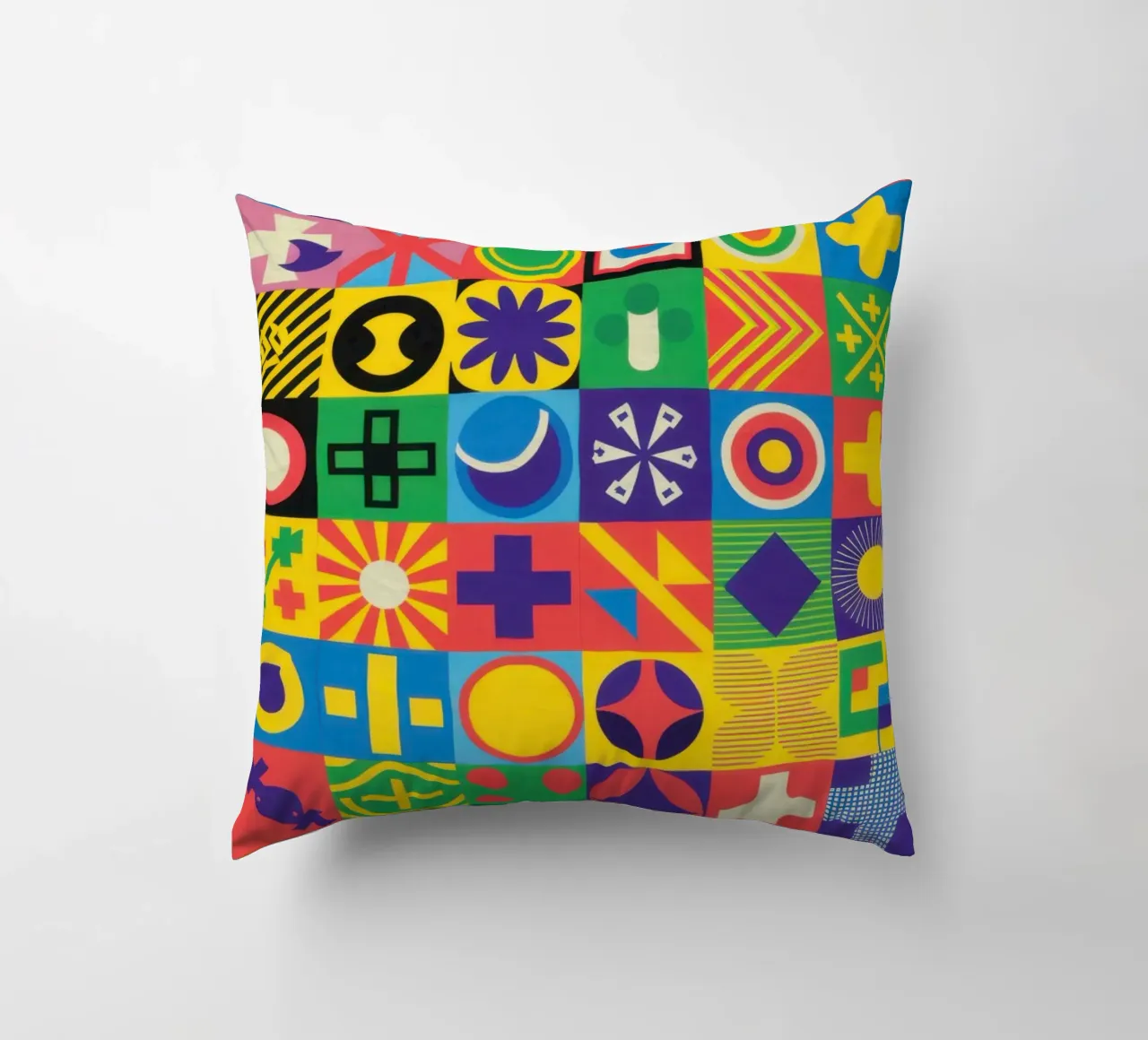 Matrice di piastrelle cromatiche cuscino da Reds Jays