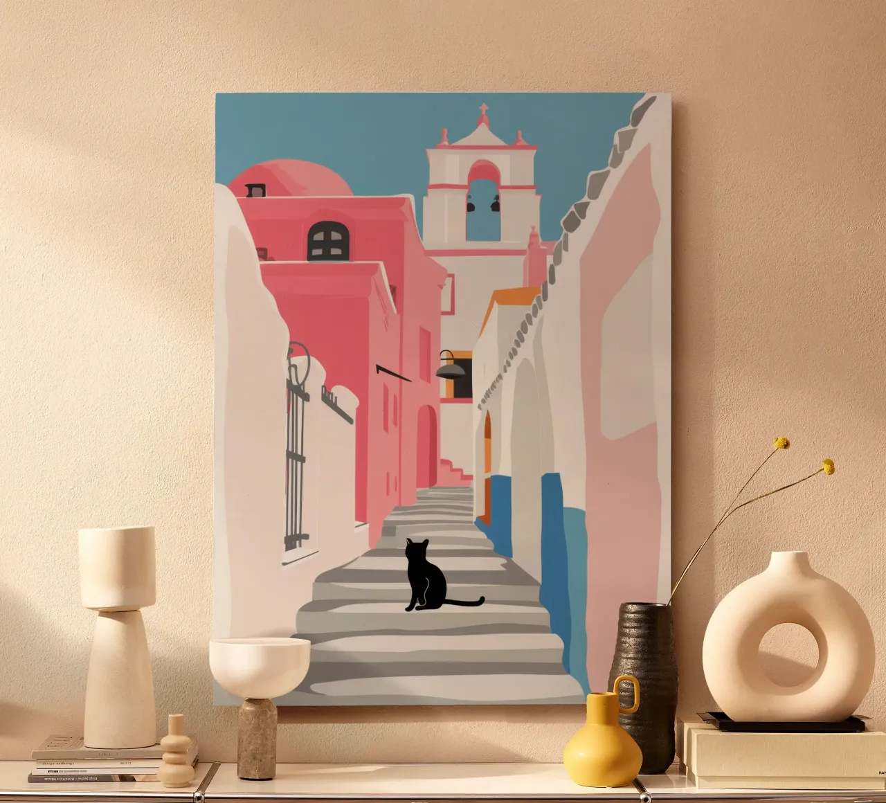 Un gatto in una strada rosa pannello forex da Mythy Brush