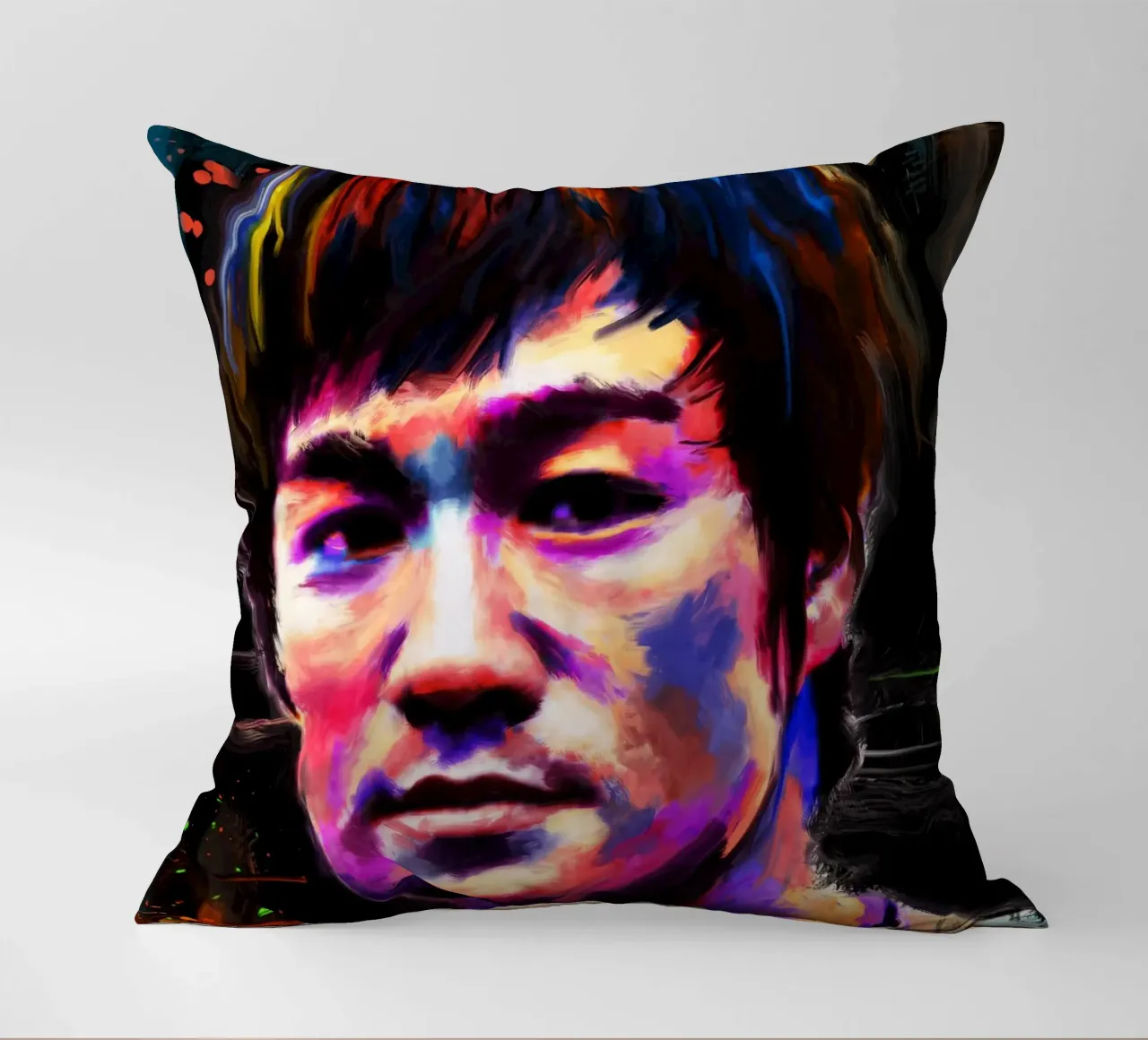 Bruce Lee abstract colorful pop art cuscino da Lembayung art