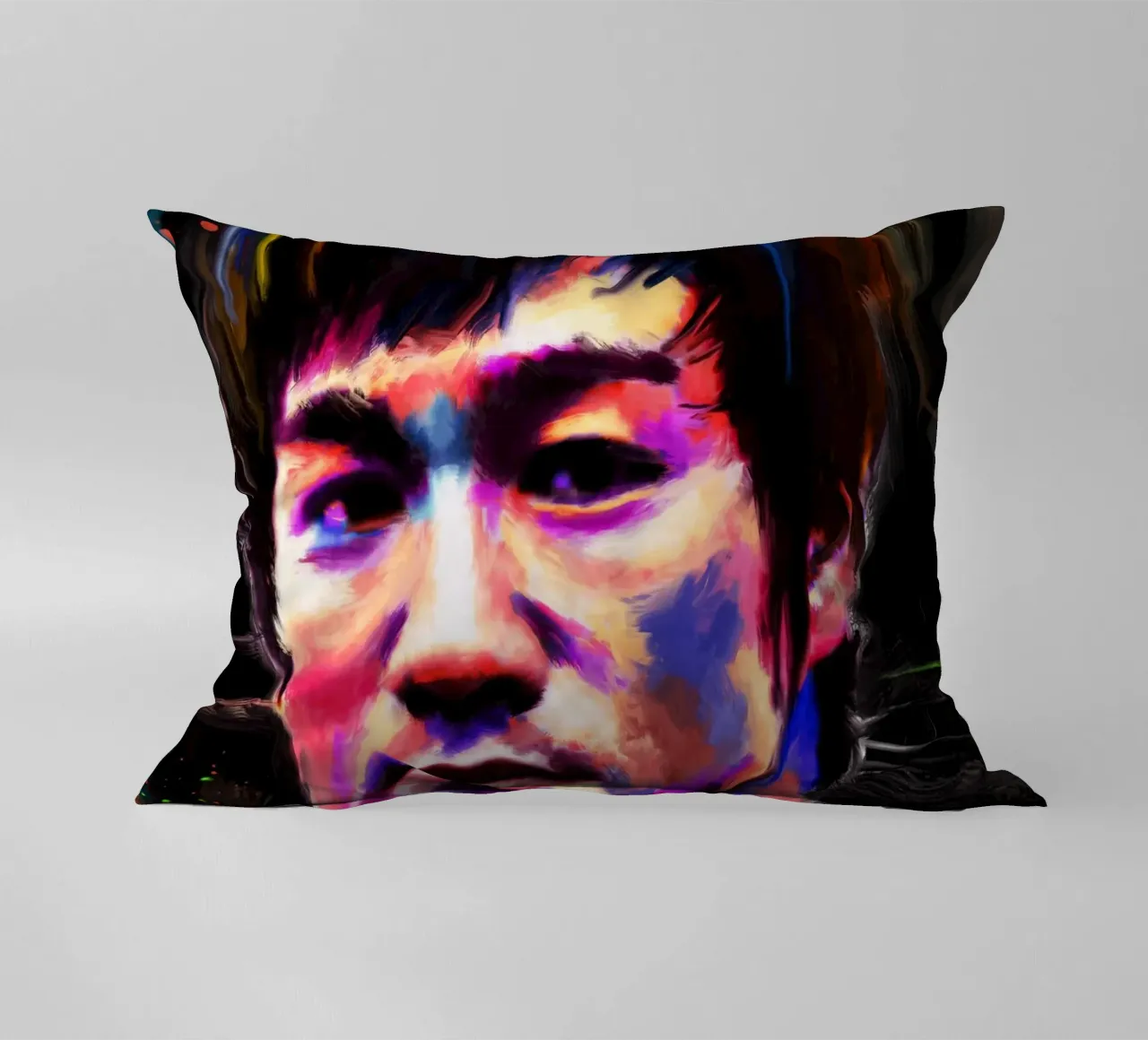 Bruce Lee abstract colorful pop art cuscino da Lembayung art