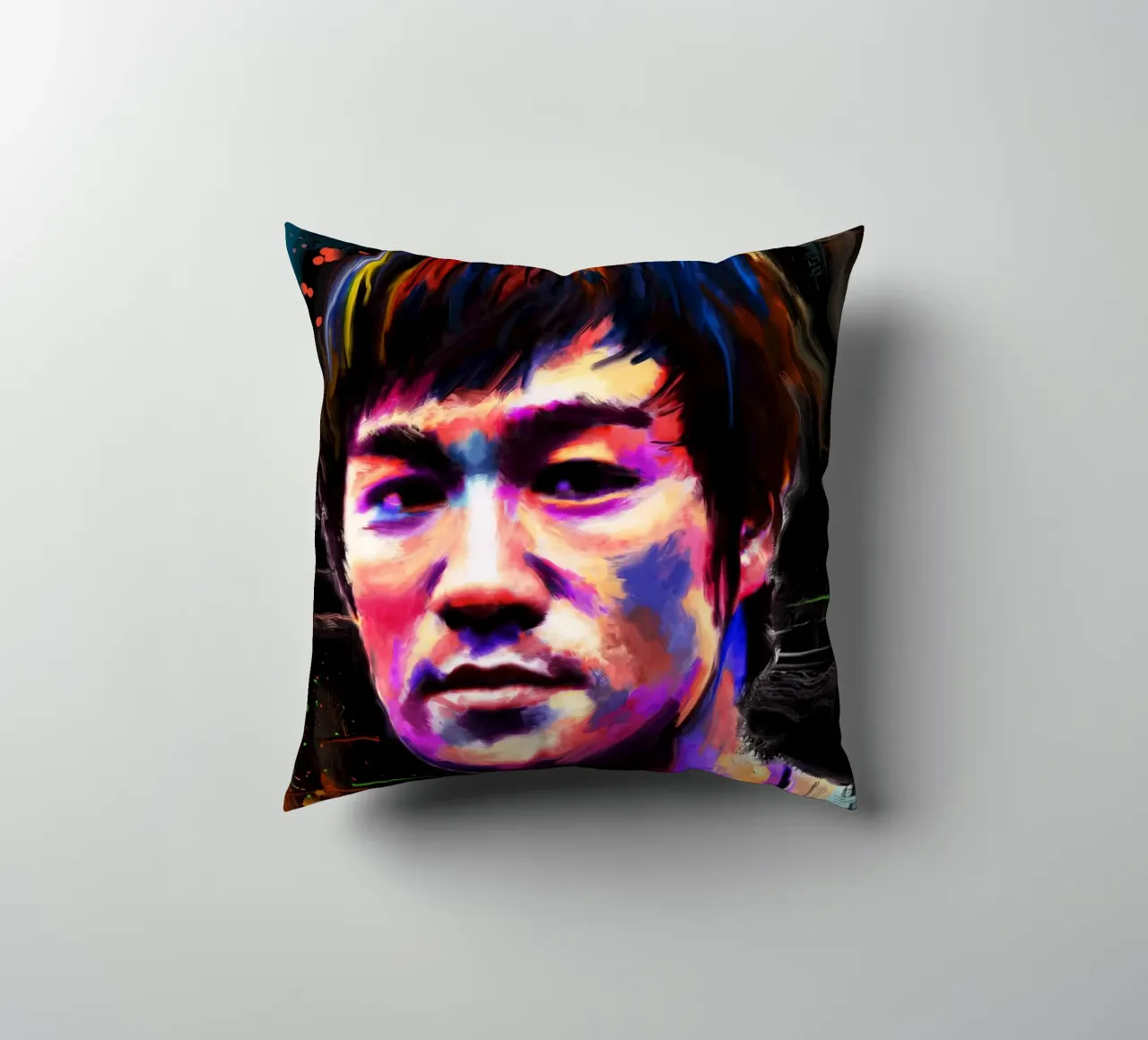Bruce Lee abstract colorful pop art cuscino da Lembayung art