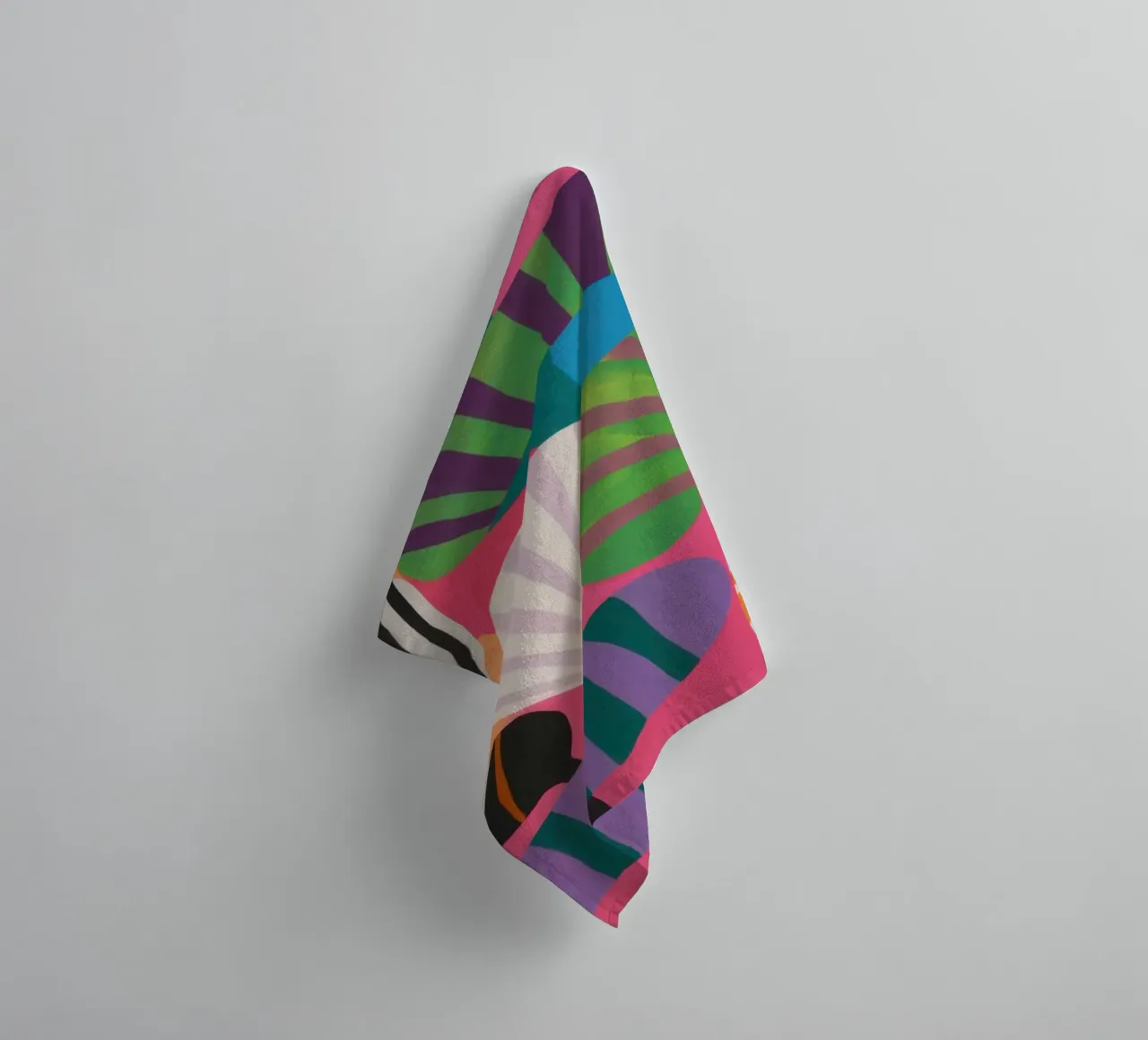 Deco's Verdant Fan towel by Rain Balance