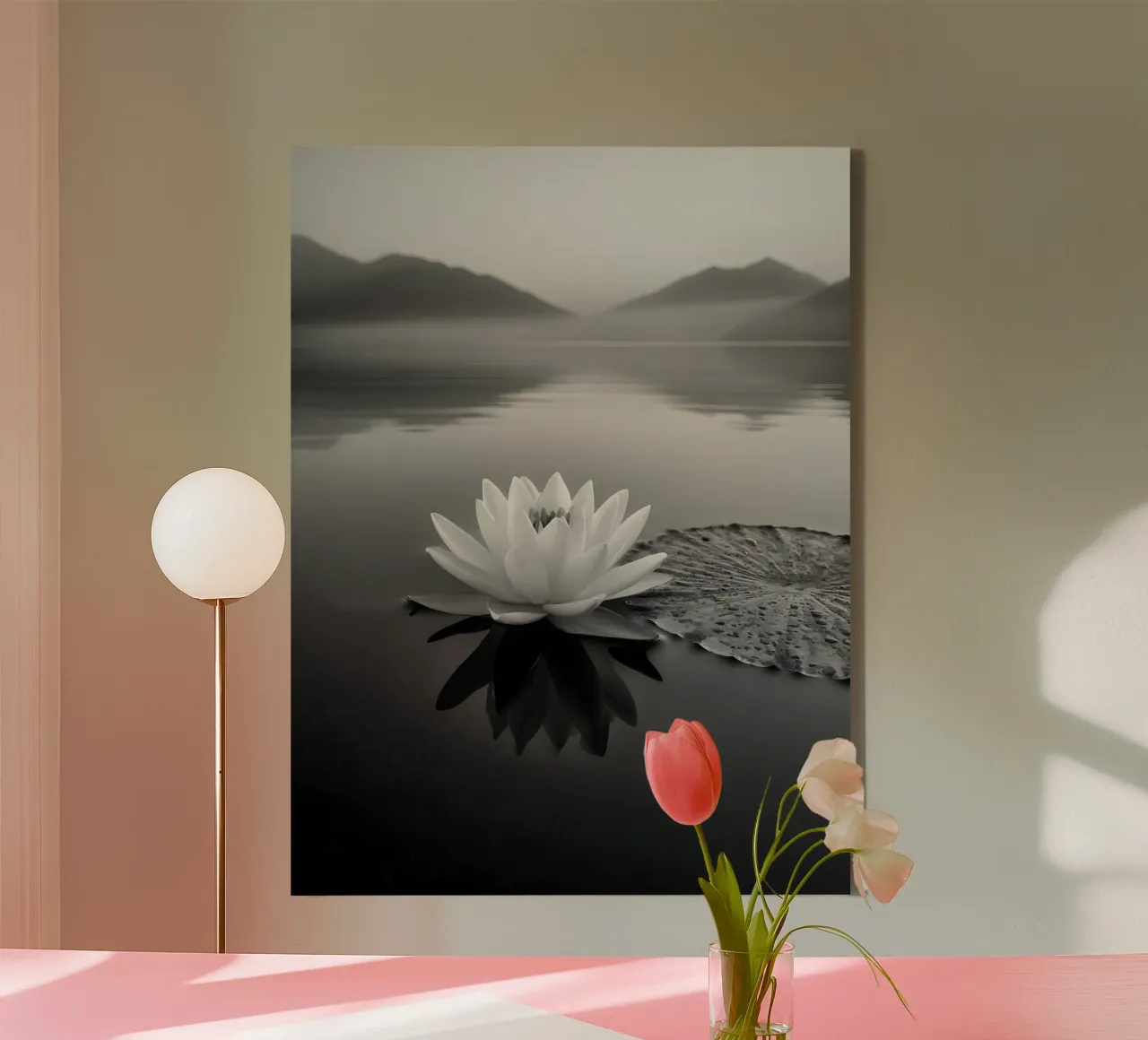 The Lilly canvas by Mononoir