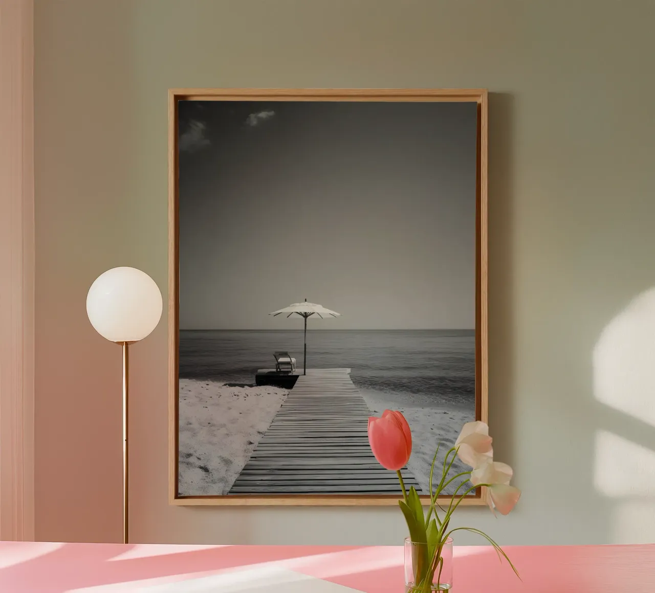Mediterranean Beach canvas met Baklijst van Mononoir