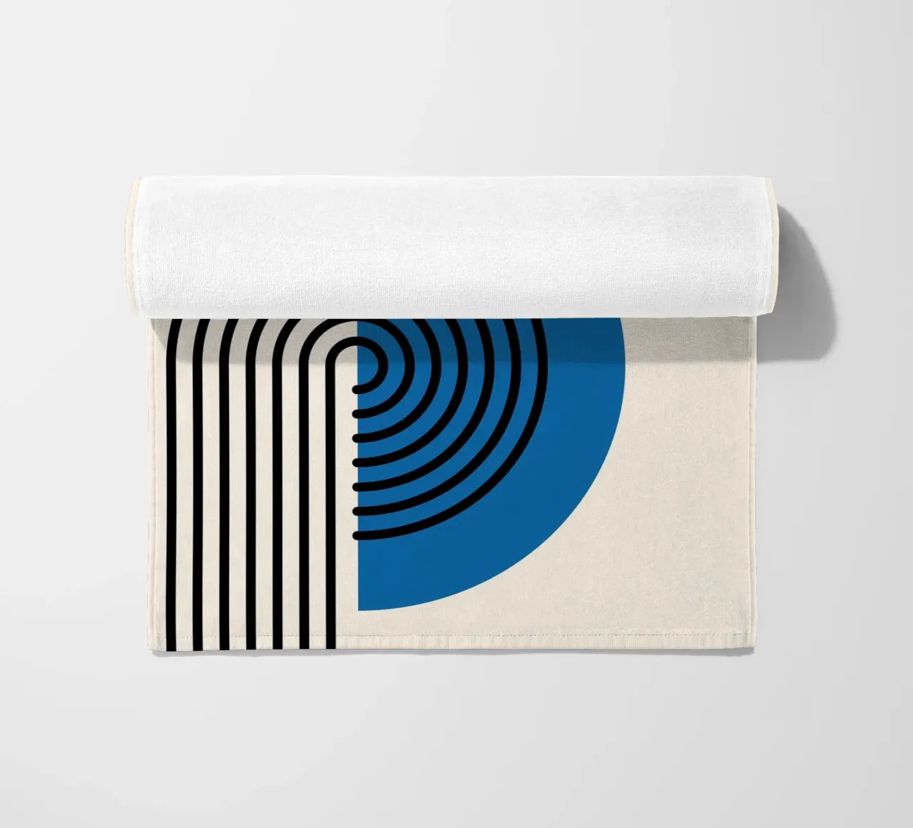 Linea Bauhaus a semicerchio - Grafica blu e nera telo mare da Studio Vibe