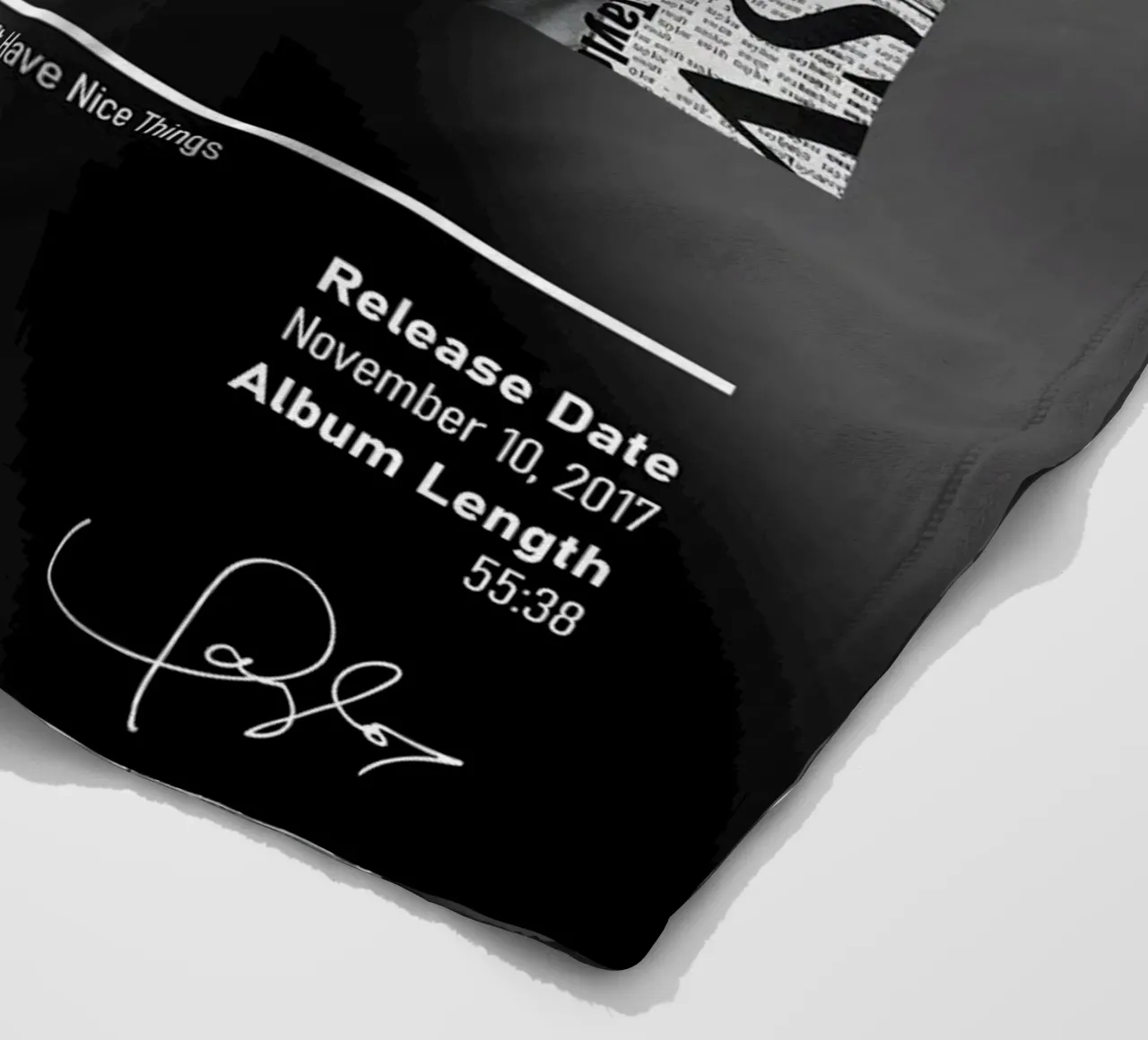 Reputation by Taylor Swift coperta in pile da DGUnder