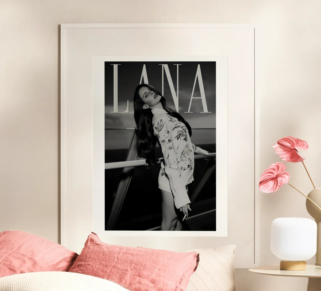 Ritratto esotico della bella Lana Del Rey in stile fumatori poster da licongeilish