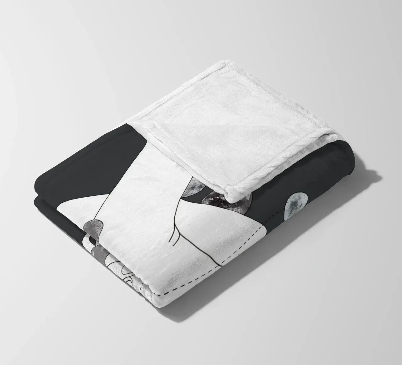 Everything Revolves Around Us II coperta in pile da Nadjaa