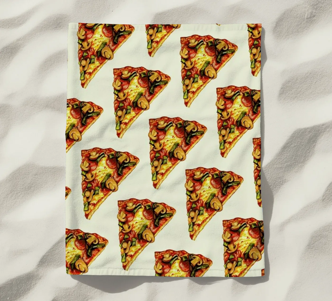 Pizza Pattern strandhanddoek van Kelly Gilleran