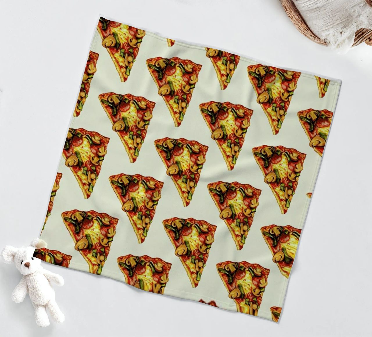 Pizza Pattern coperta in pile da Kelly Gilleran