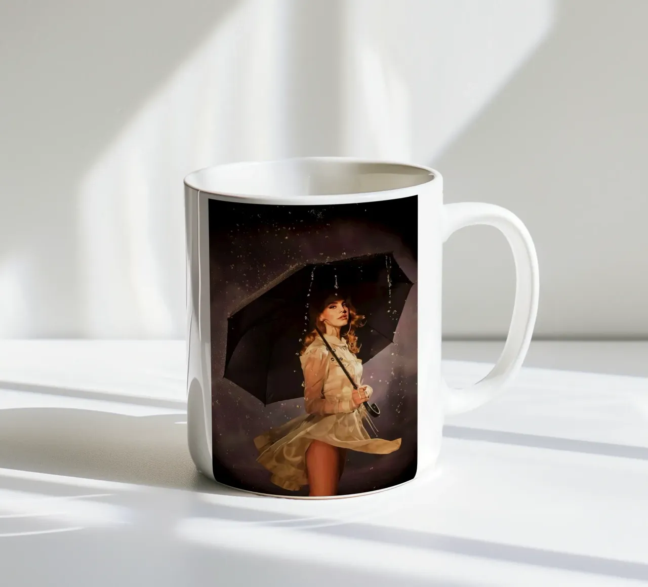 Aesthetic Portrait Lana Del Rey Beautiful ceramic mug by licongeilish