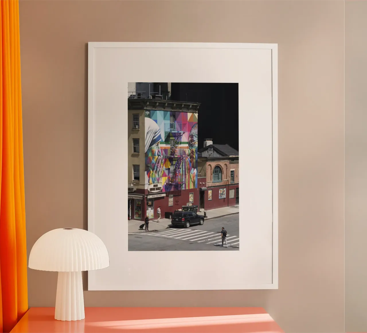 New York - Eduardo Kobra Artwork poster con telaio in legno da Nadine Ginzel