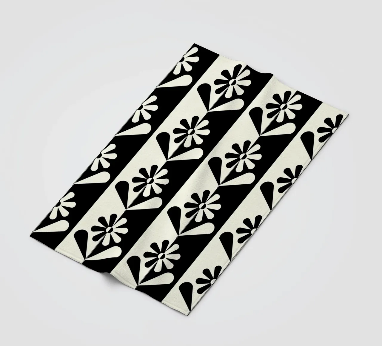 Black and white floral pattern coperta in pile da TijanaArtStudio88