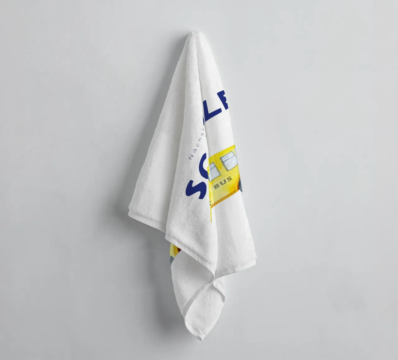 Schoolbus badhanddoek van Kartenliebe