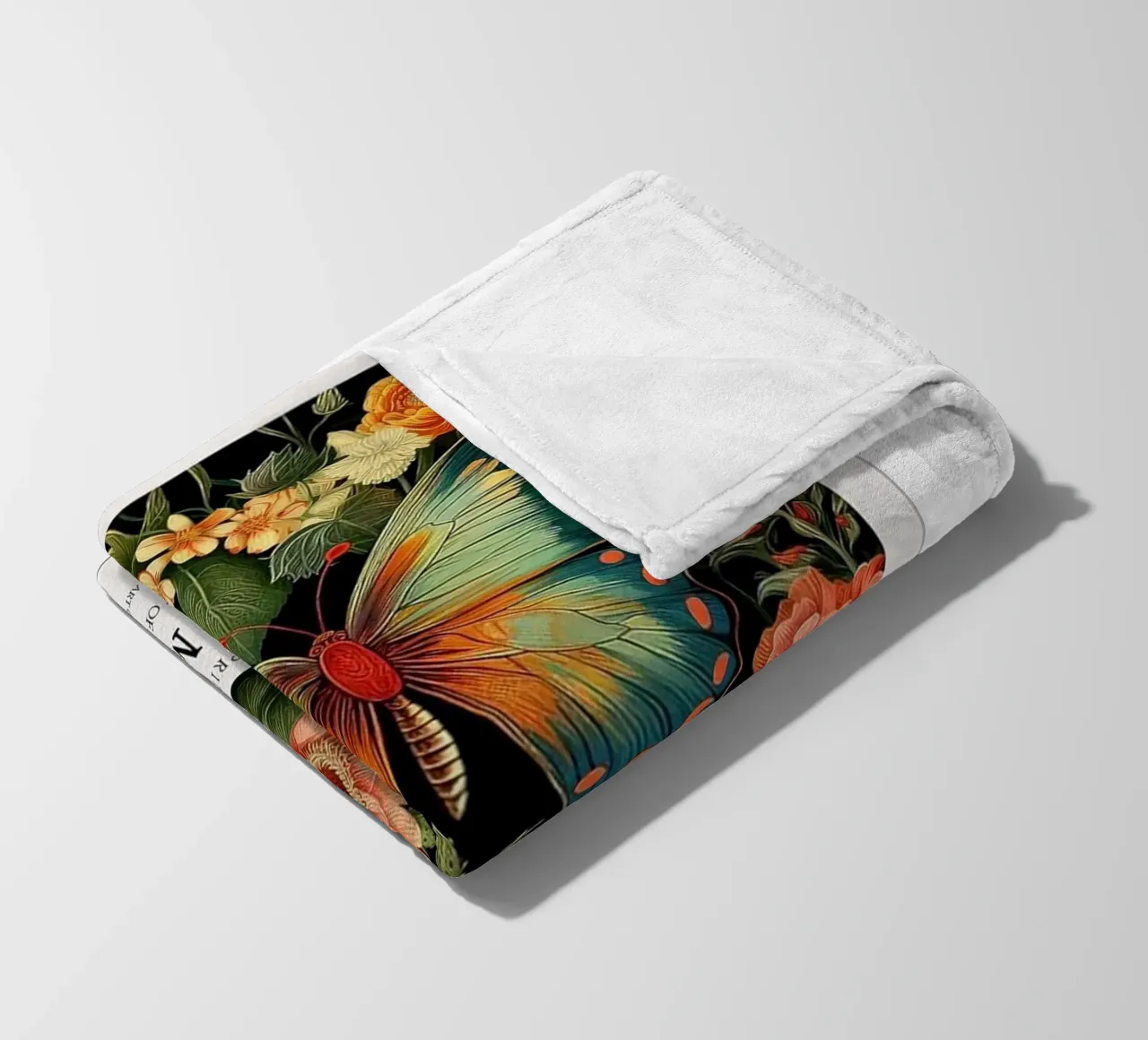 farfalla circondata da fiori coperta in pile da Ropech Shop