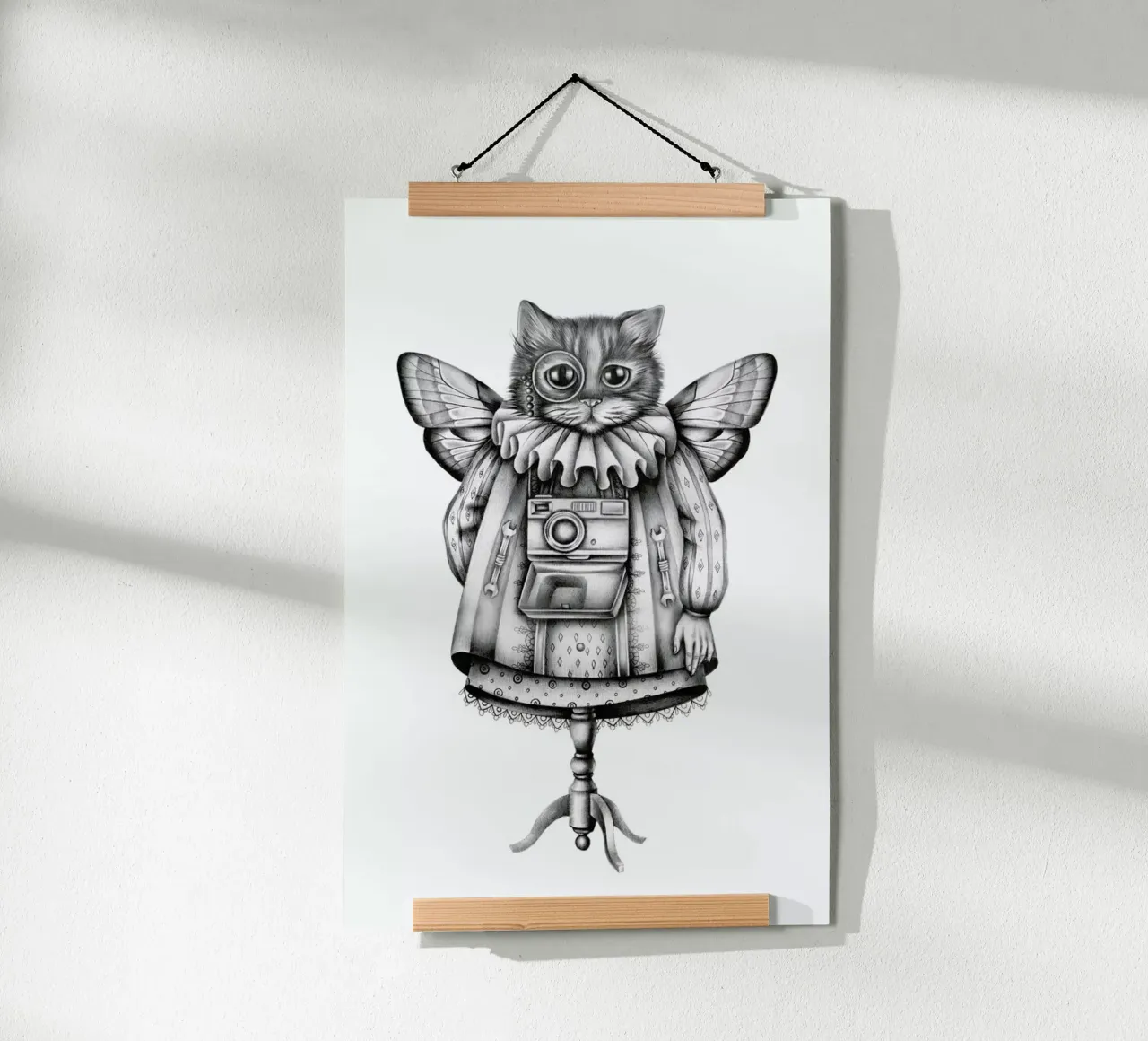 Cat poster con telaio in plastica da Maria Vdovichenko