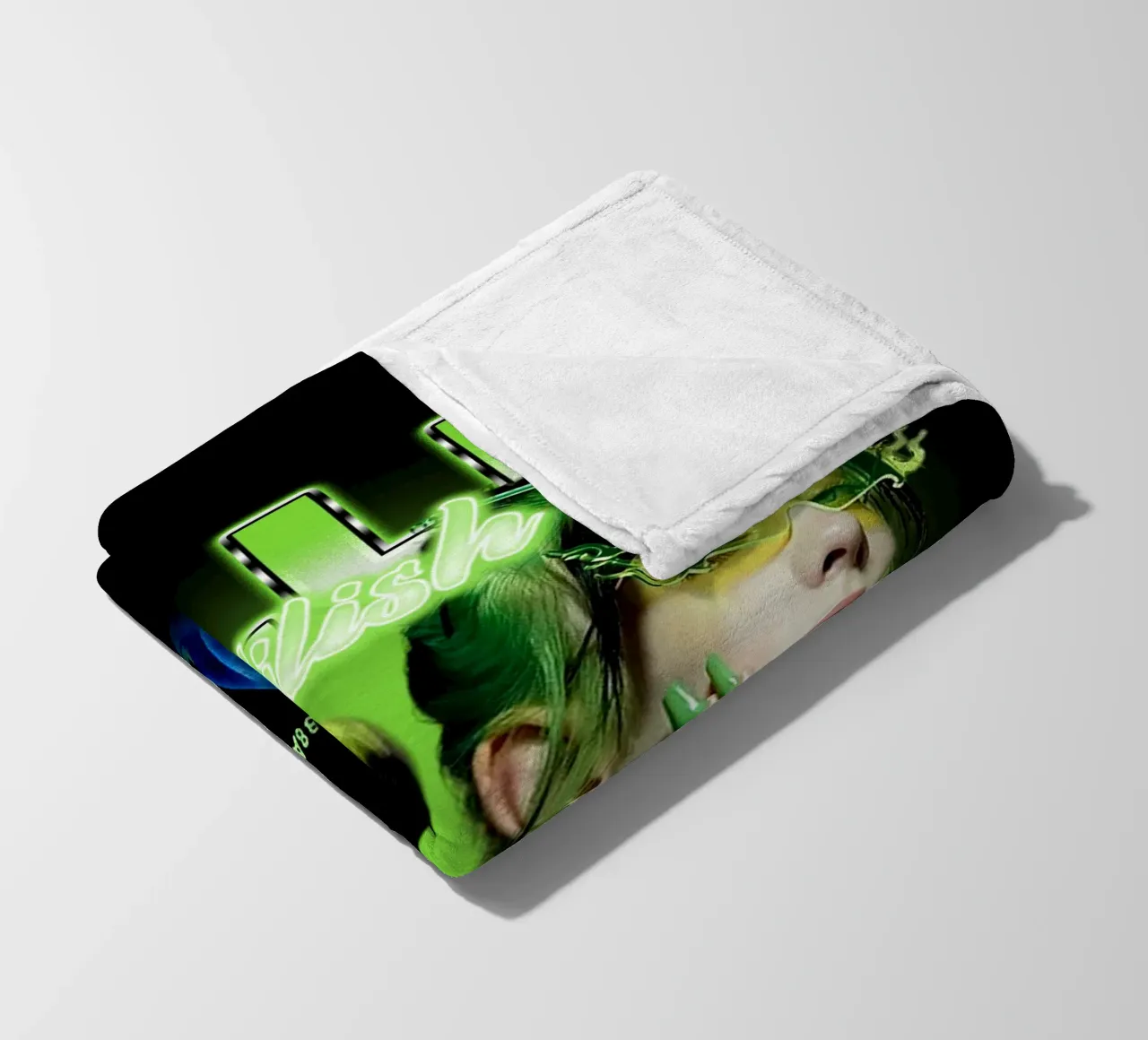 Vintage Bootleg V5 Billie Eilish coperta in pile da https://www.juniqe.com/uk/shop/Henndraws