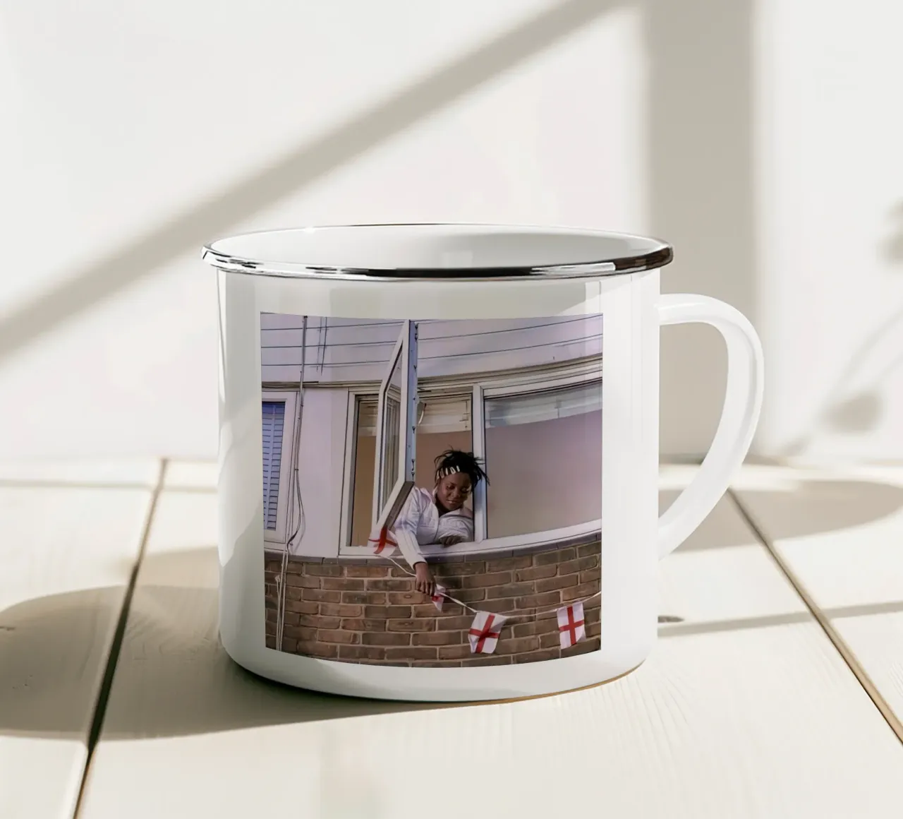 Le colline tazza in smalto da willy shop