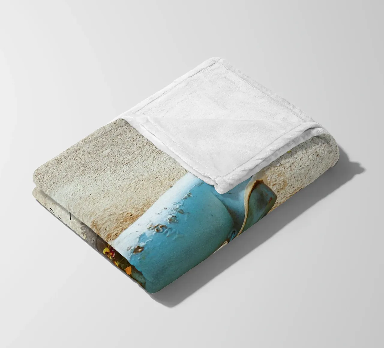 Aaron West coperta in pile da willy shop