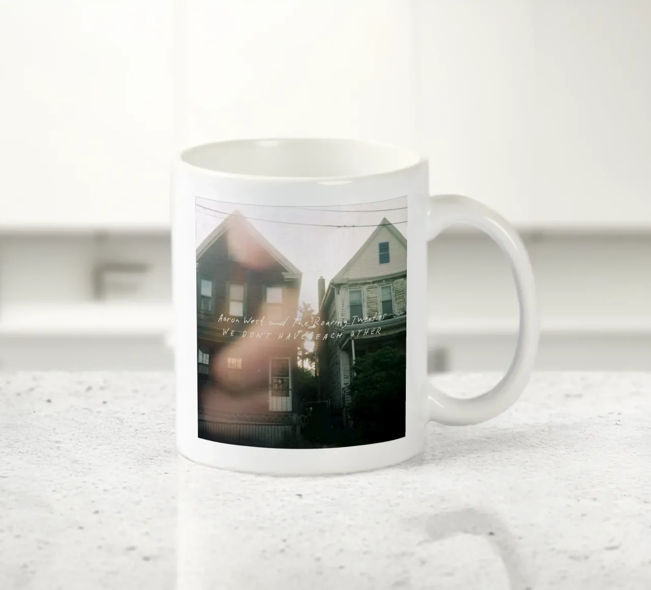 Non abbiamo l'un l'altro tazza in ceramica da willy shop