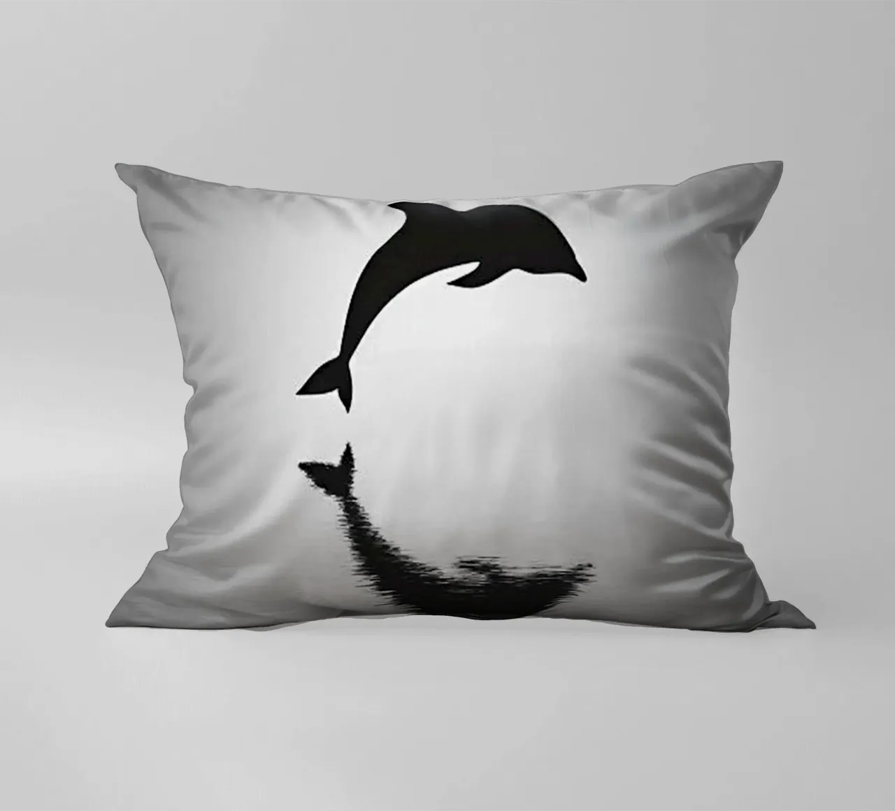 Delfino nel mare cuscino da cosmos studio