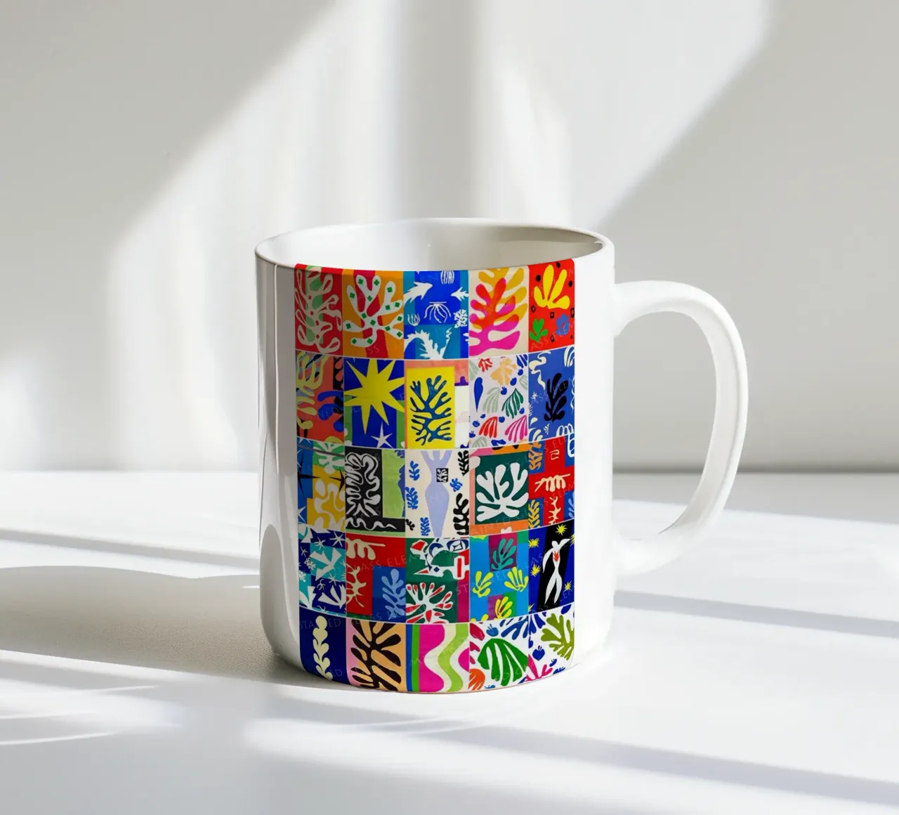 overlappende vormen decoratieve motieven keramische mok van briyan shop
