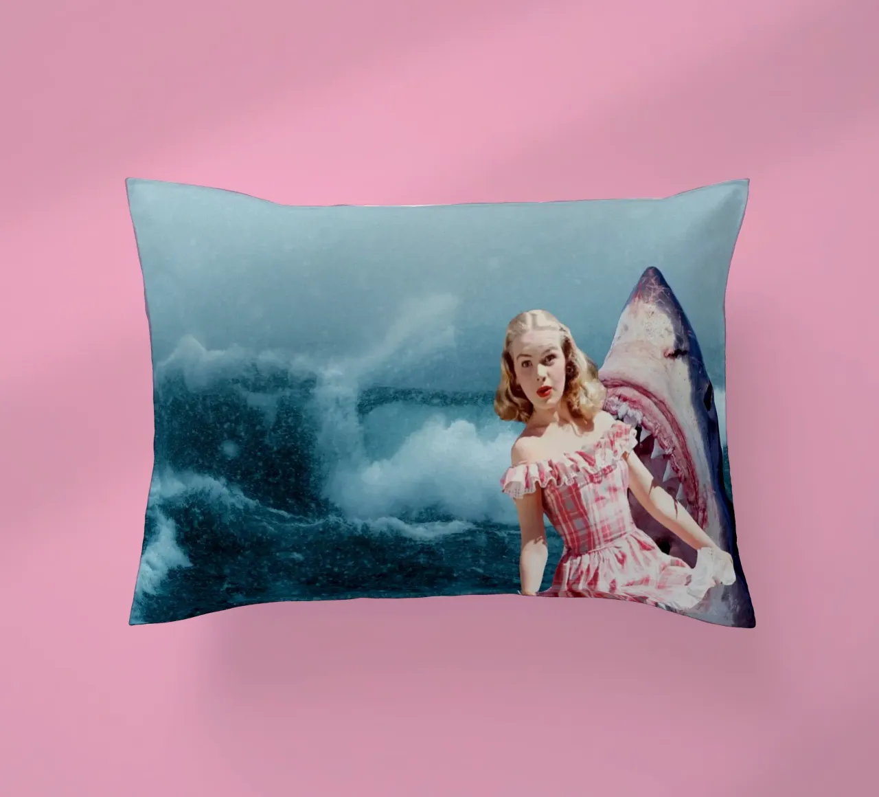 Oops (Girl & Shark) cuscino da MsGonzalez