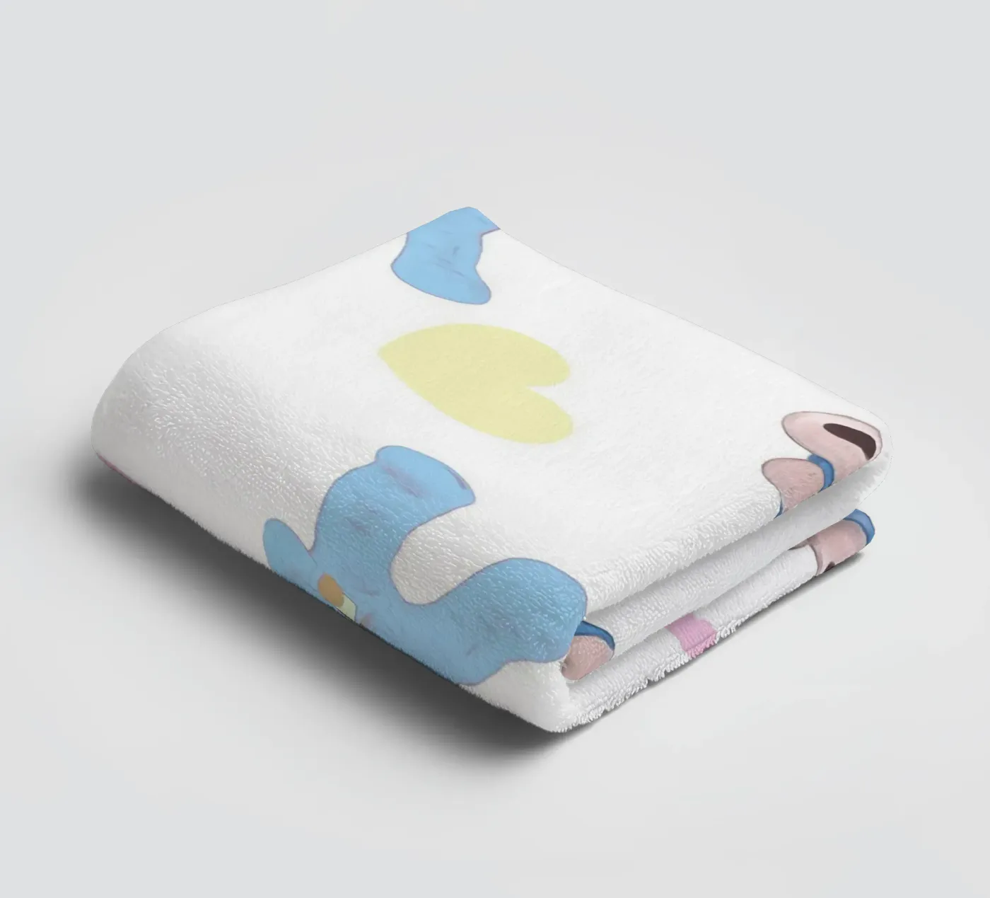 Cute bear pattern towel by gulsengunel