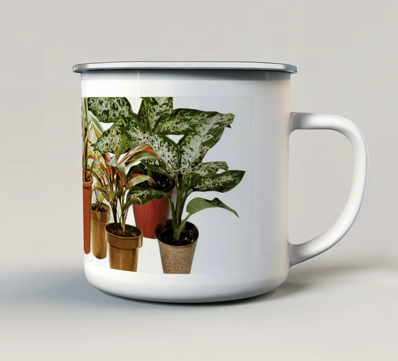 C'è una giungla là fuori tazza in smalto da Cassia Beck Collage