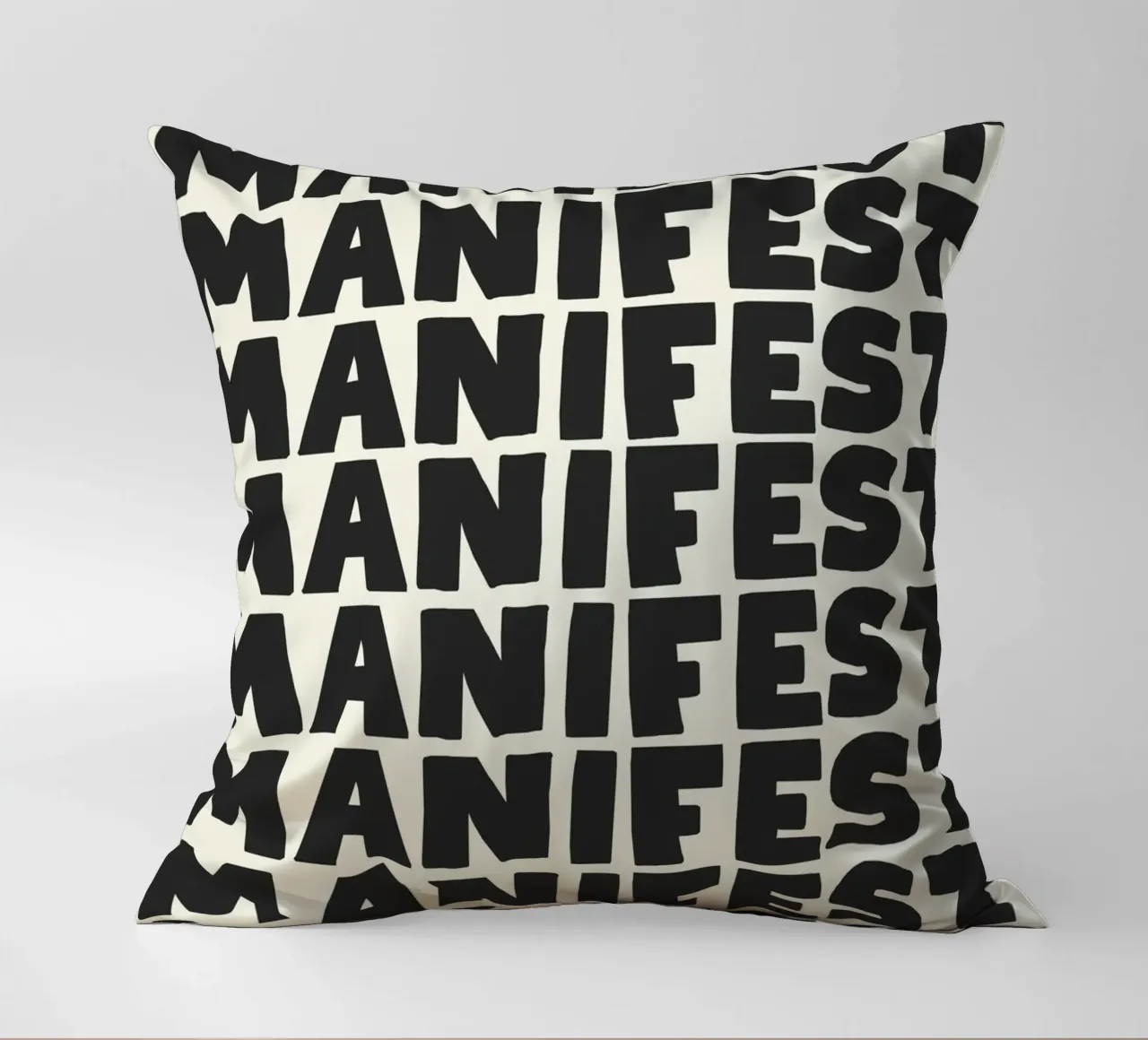 Manifest – Power in Stillness cuscino da Attaboy Dsgn
