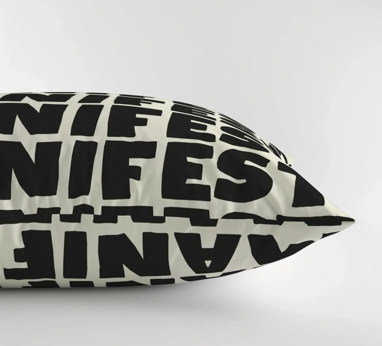 Manifest – Power in Stillness cuscino da Attaboy Dsgn