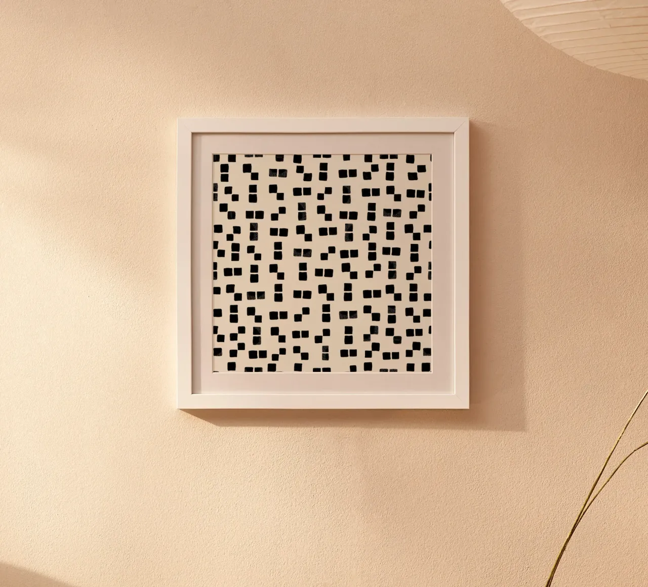 Active wear handgezeichnete schwarze Quadrate einfaches Muster Poster mit Aluminium Rahmen von gulsengunel