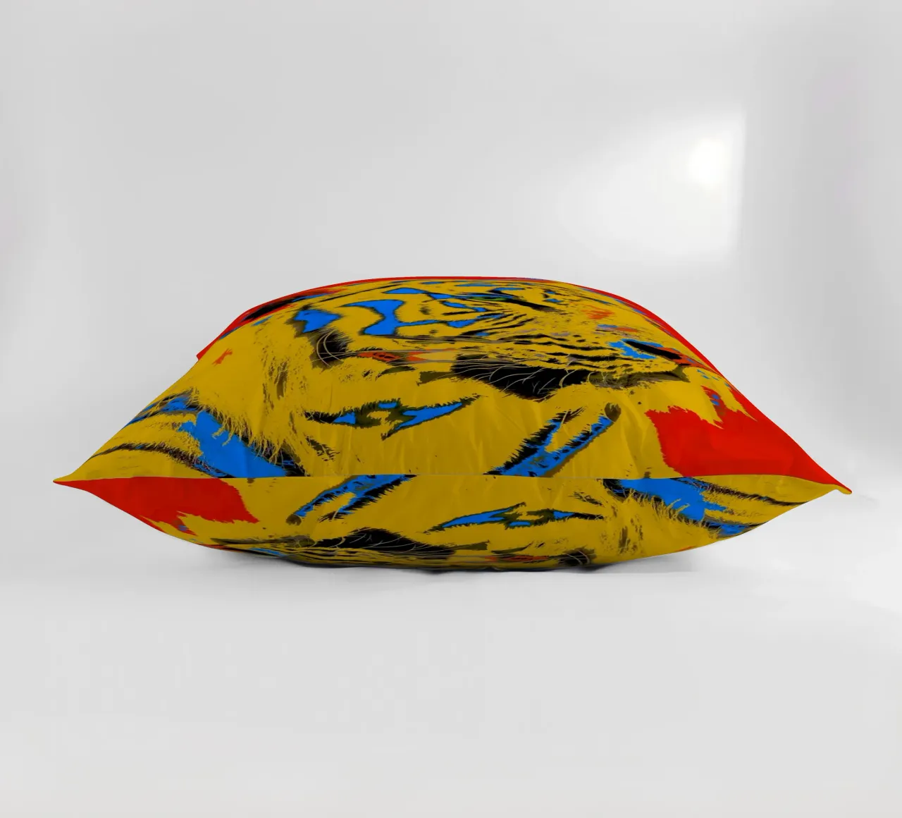 Tiger Pop Art red cuscino da Happy 😃 Art 🎨 by Christine Schnoell