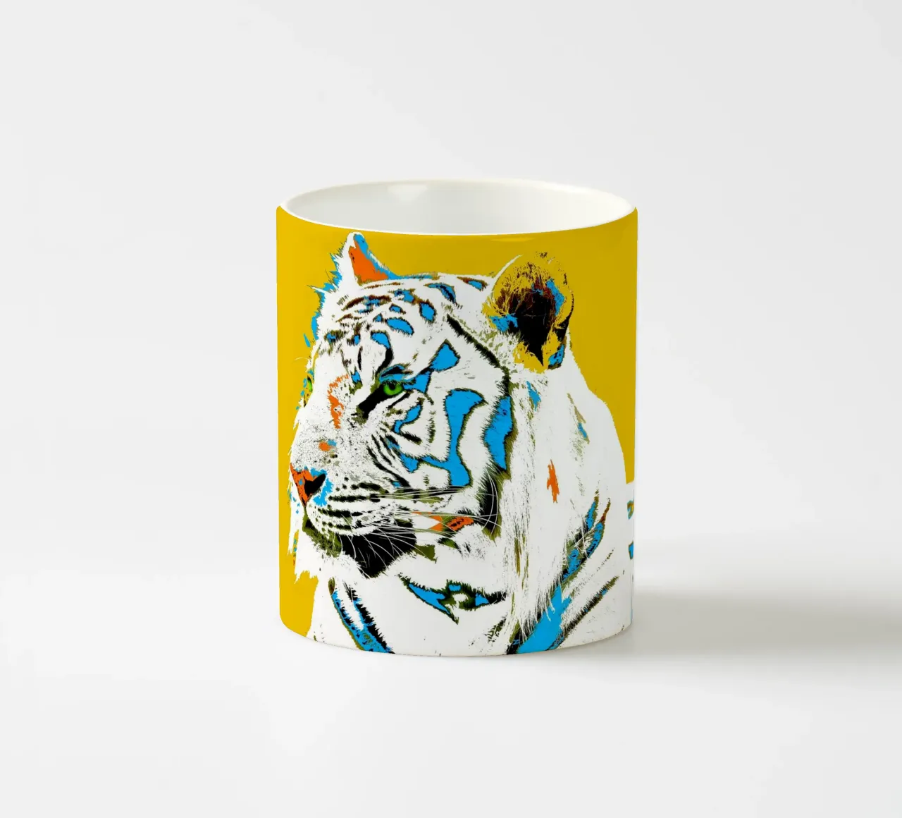 Tiger Pop Art, gelb tazza in ceramica da Happy 😃 Art 🎨 by Christine Schnoell