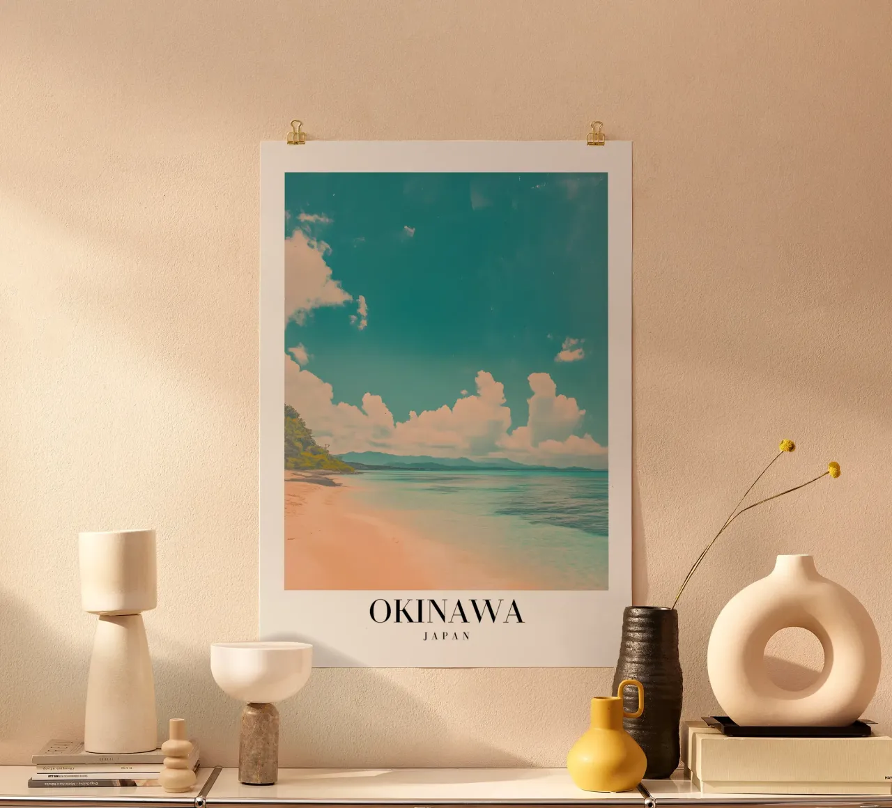 Stampa d'arte sulla spiaggia di Okinawa - Paradiso tropicale giapponese poster da homdeco