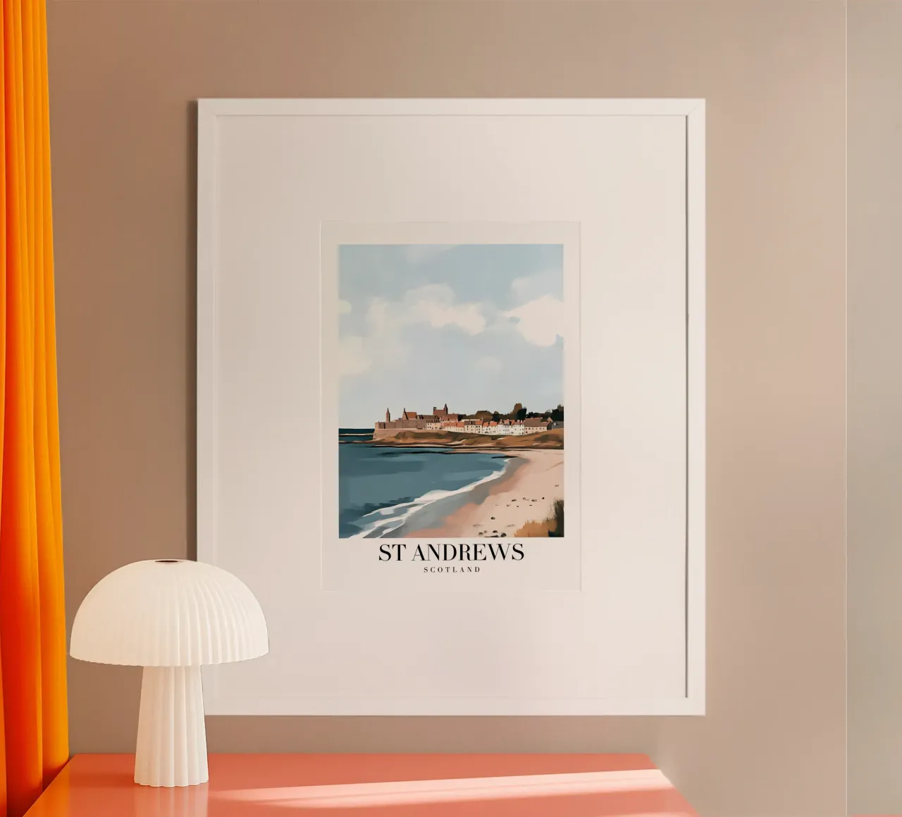 Stampa d'arte sulla costa di St Andrews - Spiaggia e città scozzese poster da homdeco