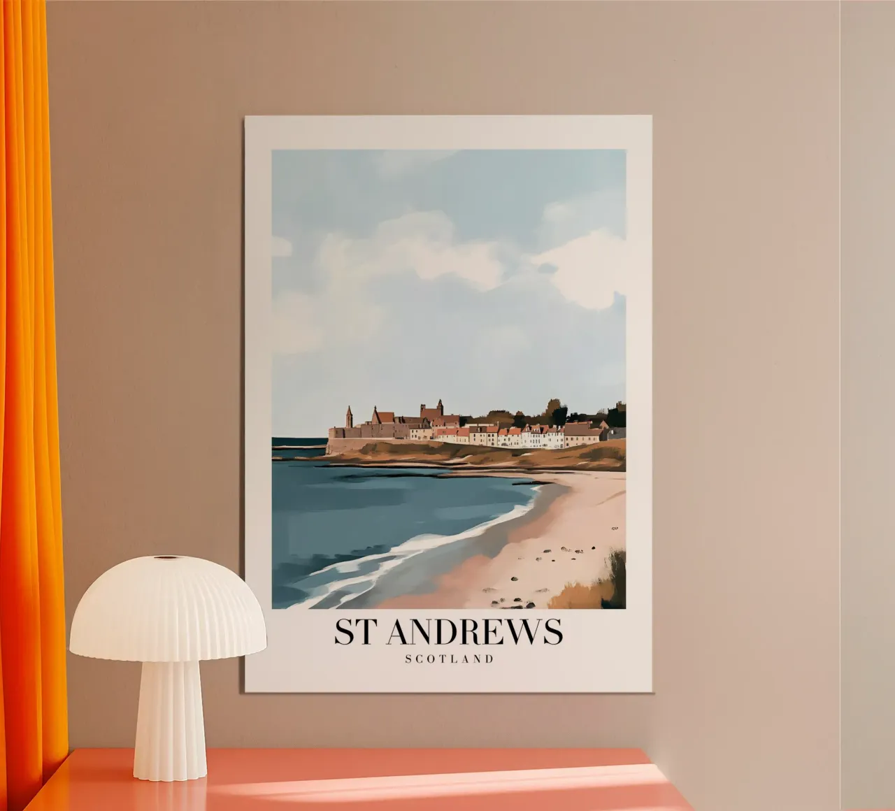Stampa d'arte sulla costa di St Andrews - Spiaggia e città scozzese poster da homdeco