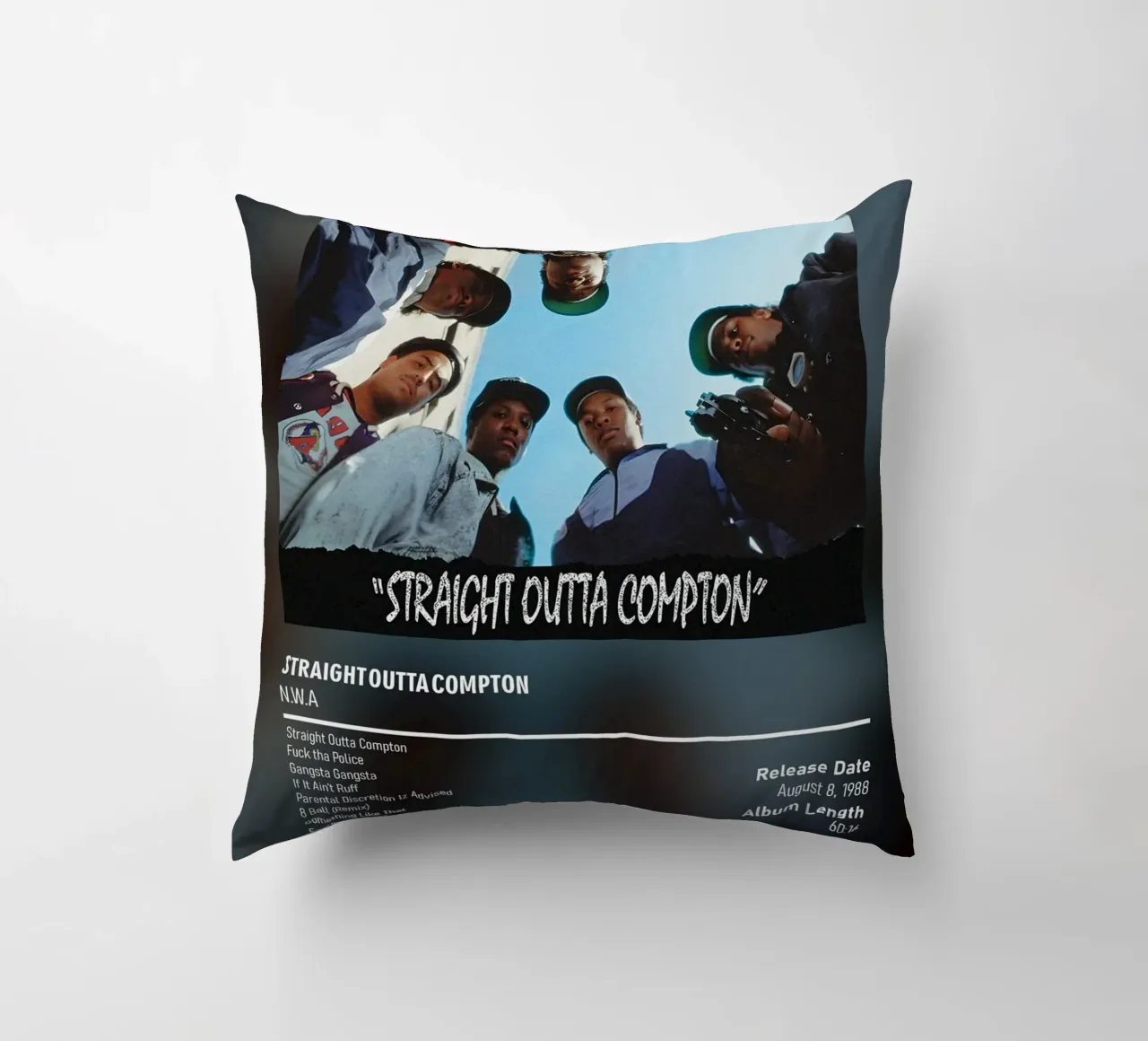 Straight Outta Compton by NWA cuscino da DGUnder