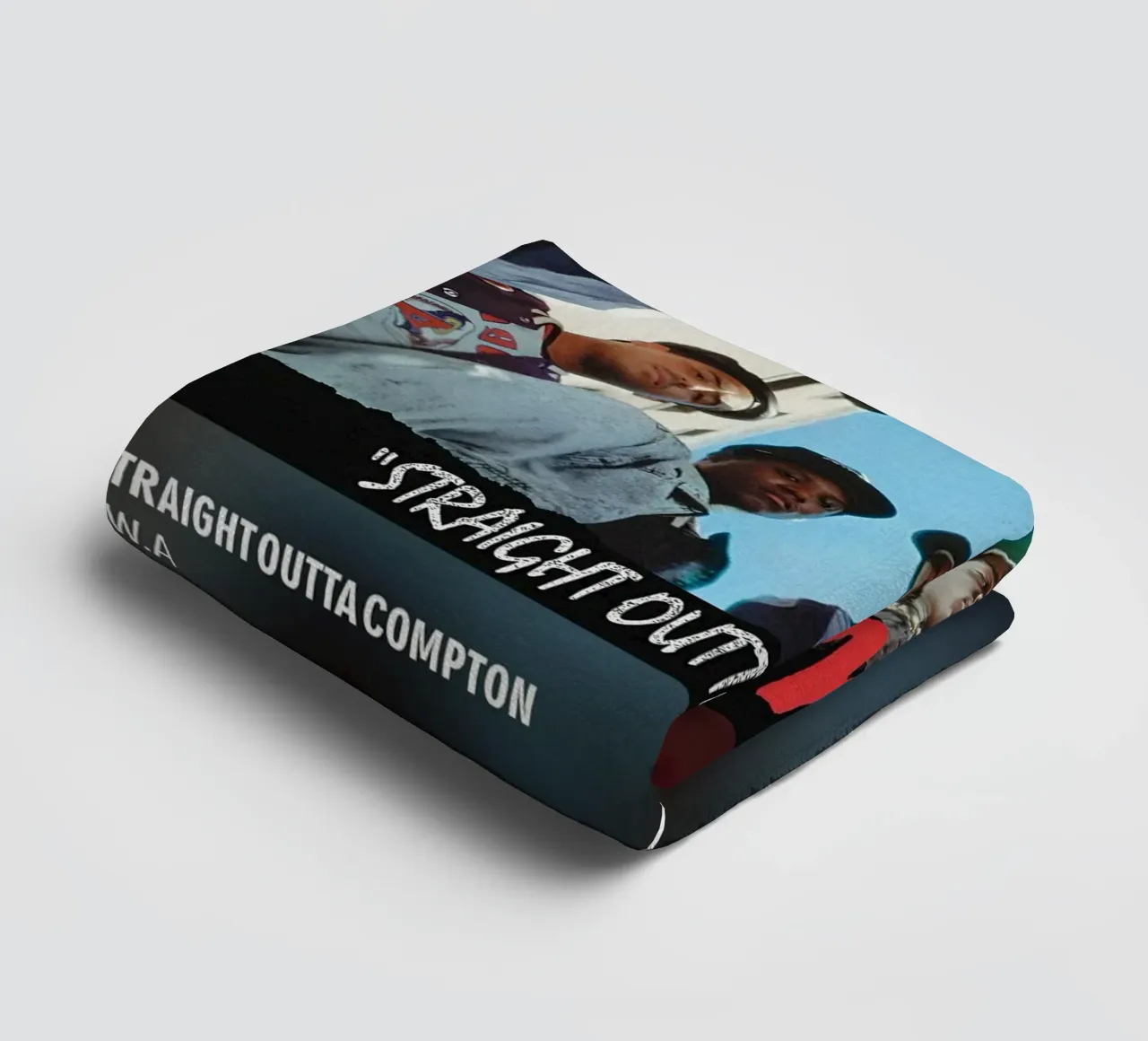 Straight Outta Compton by NWA asciugamano da bagno da DGUnder