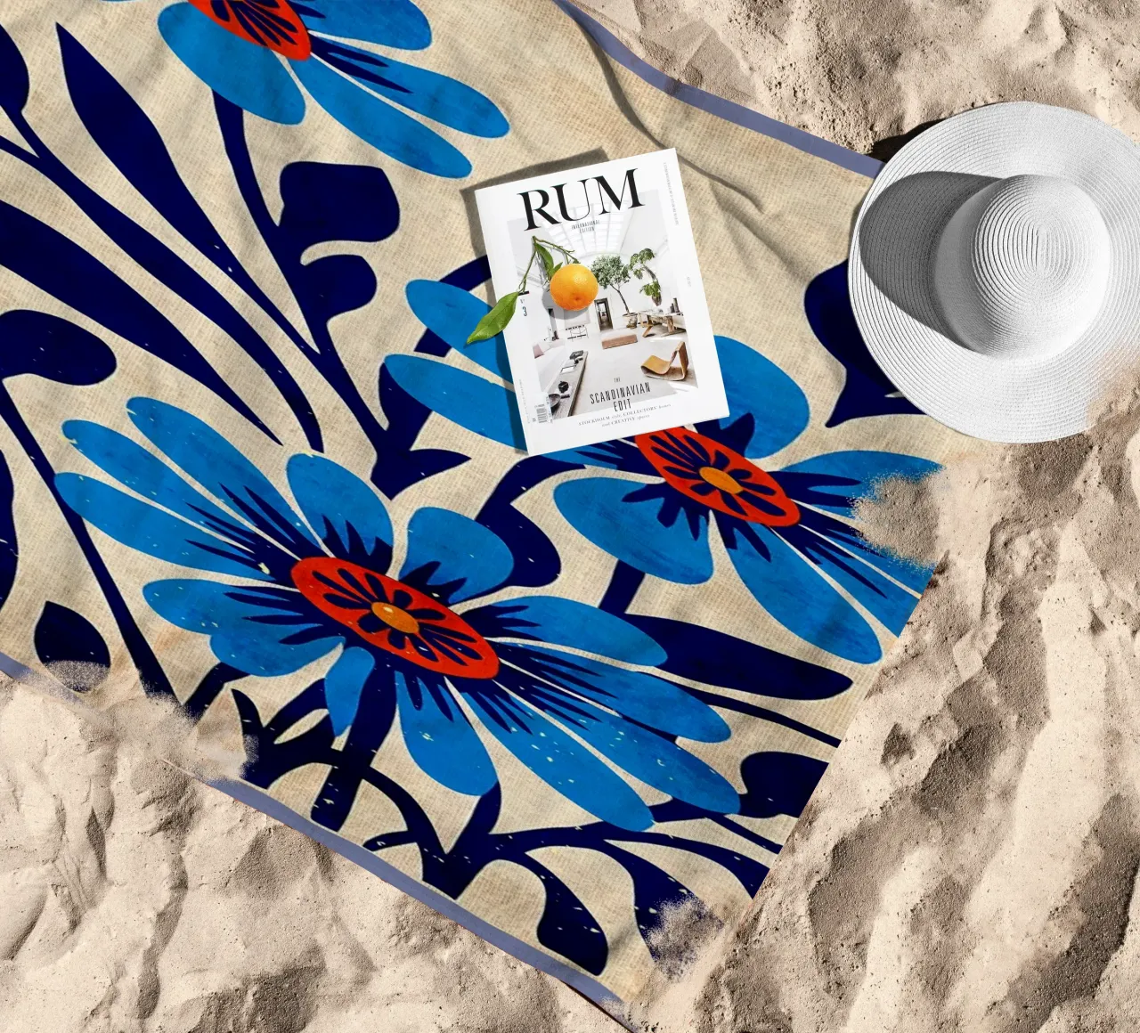 Fiori selvatici blu telo mare da AnimalFunny