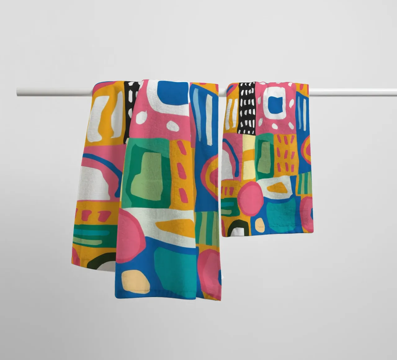 Patchwork tessile vibrante asciugamano da bagno da Reds Jays