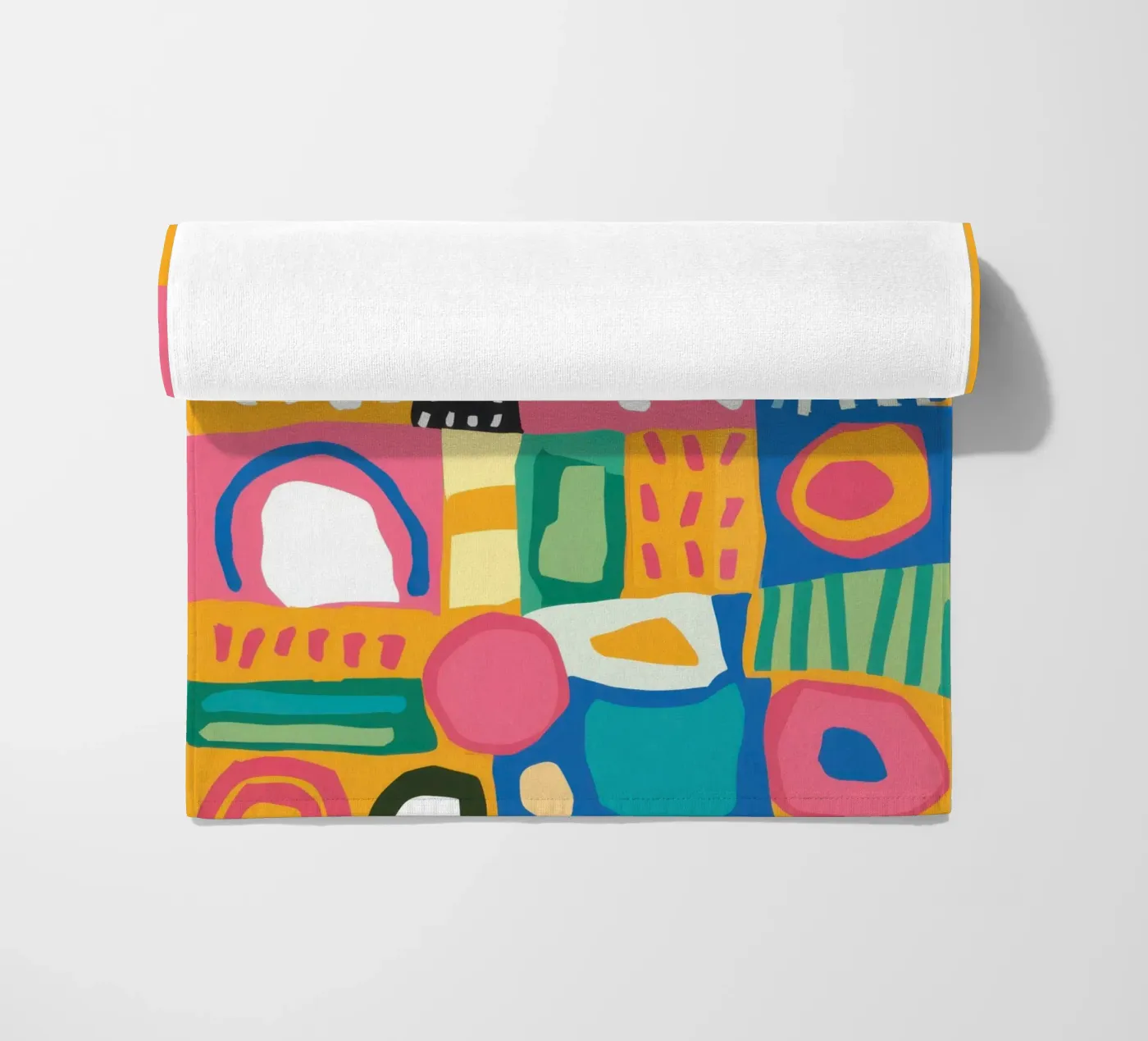 Vibrierende Textilien Patchwork Strandtuch von Reds Jays