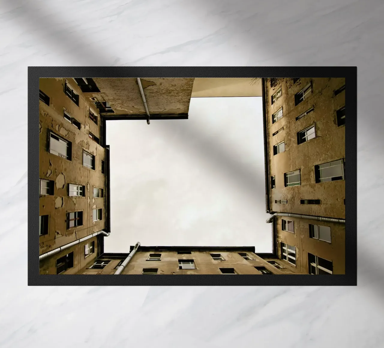 Hinterhof 12 zerbino da Marc Gruninger