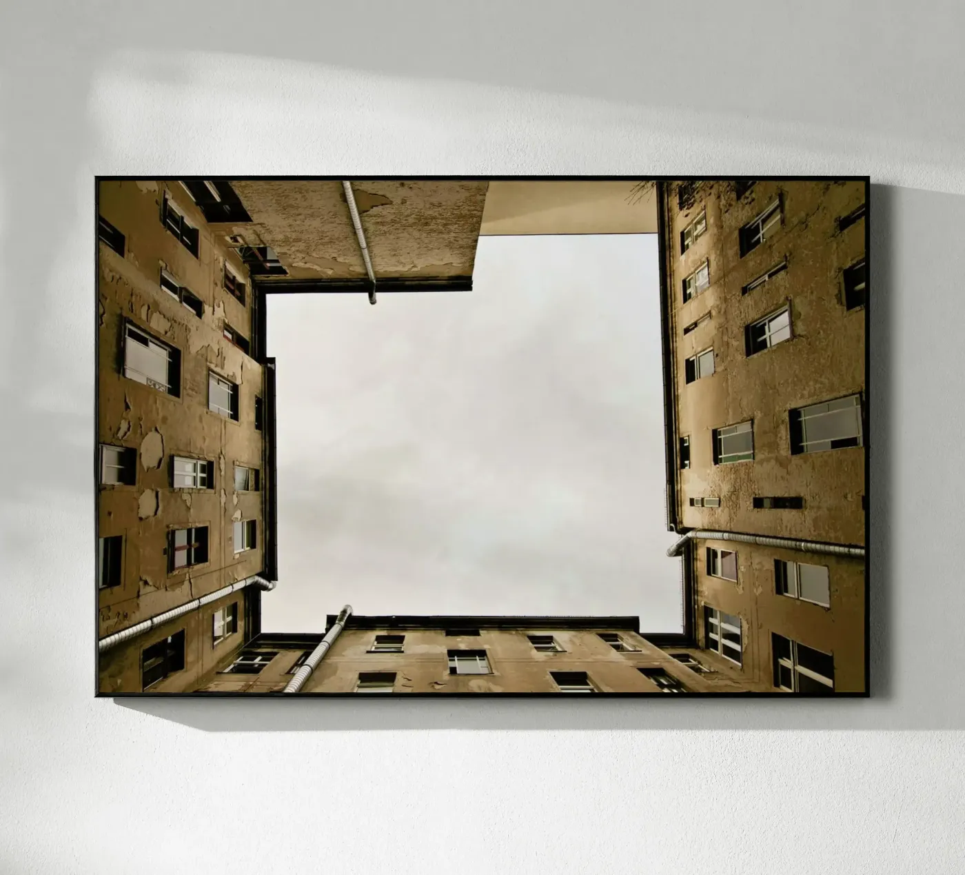 Hinterhof 12 Acryl-Glas von Marc Gruninger