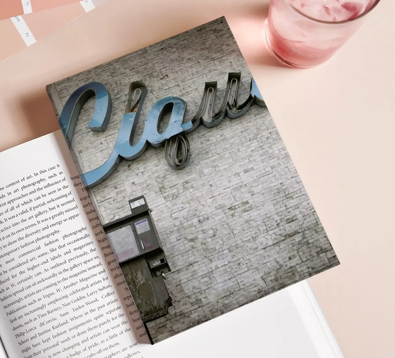 Liquor Sign Notizbuch von Marc Gruninger