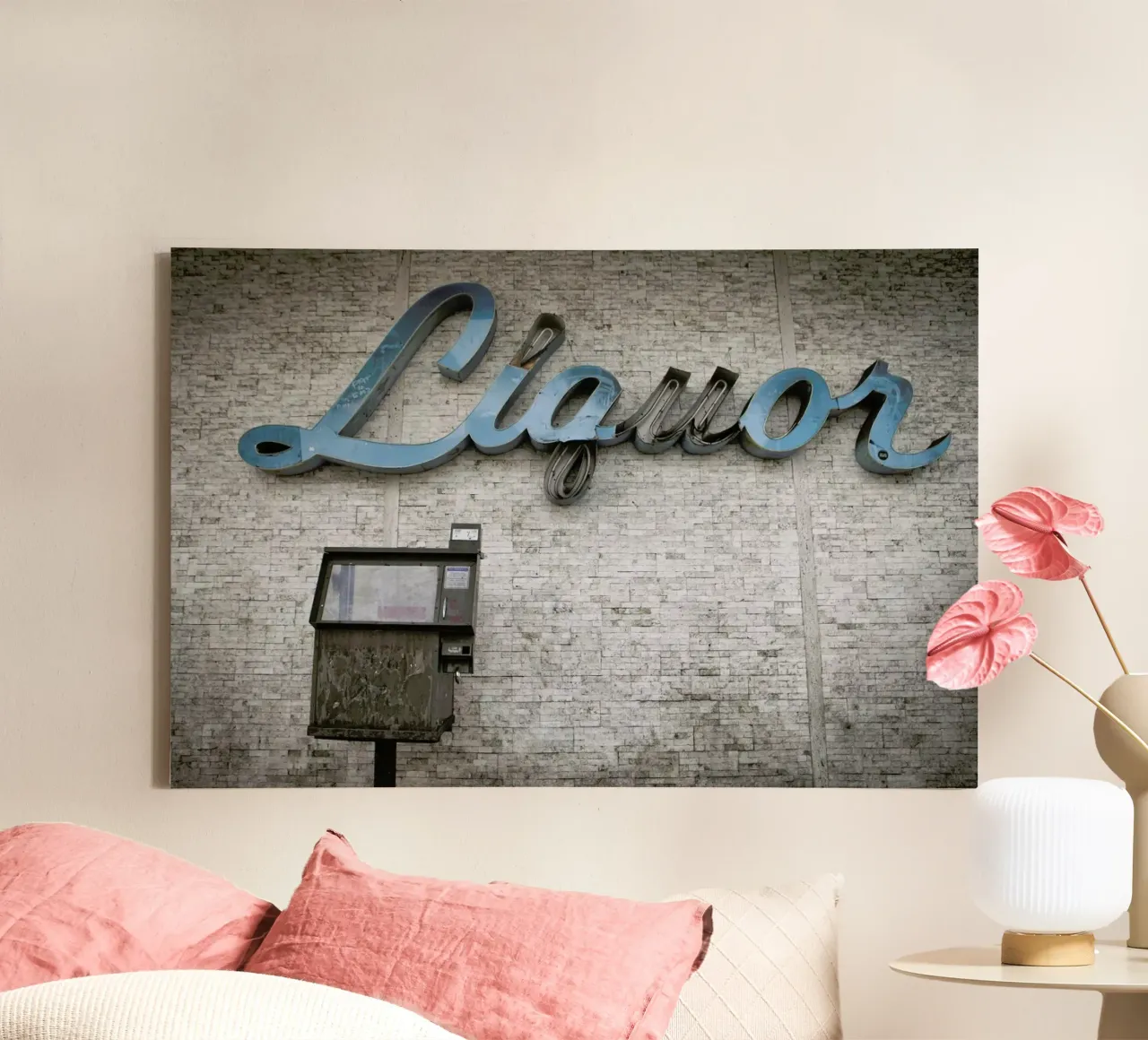 Liquor Sign tela con Cornice a cassetta da Marc Gruninger