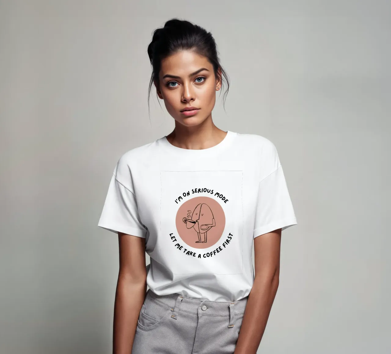 Prima fammi prendere un caffè t-shirt da Olivia Creator
