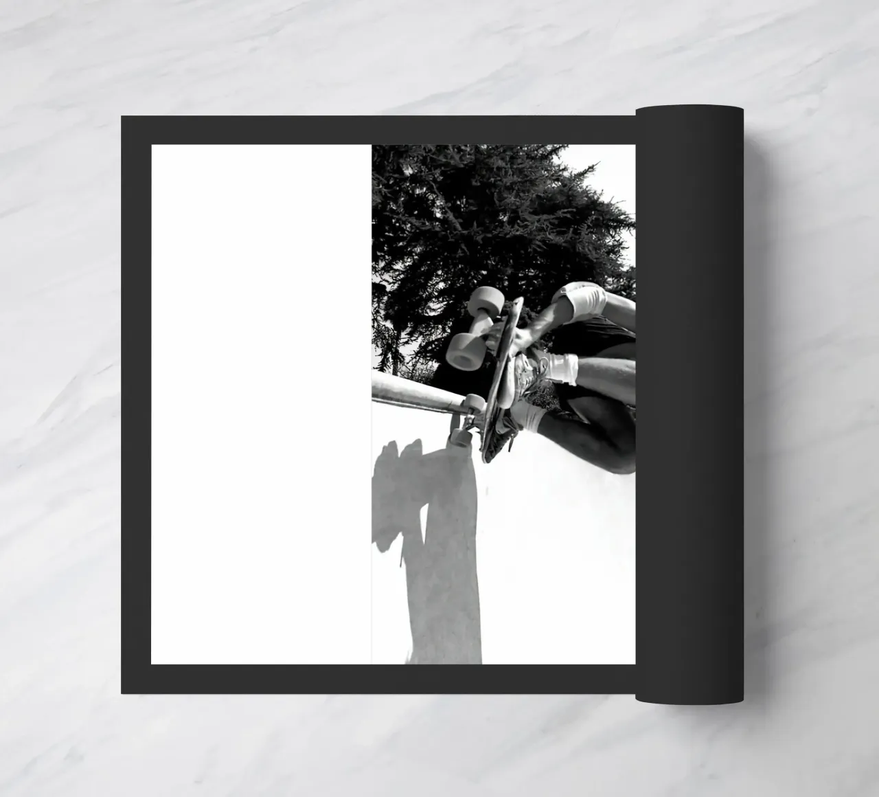 Lo skateboard F You zerbino da Black And White