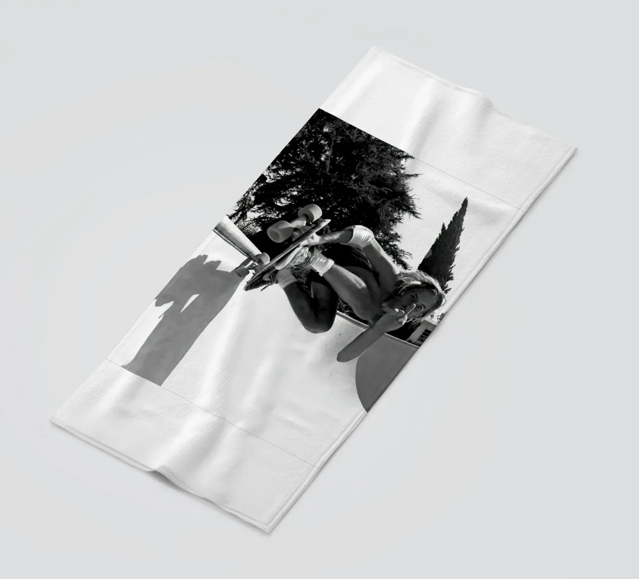 Lo skateboard F You telo mare da Black And White